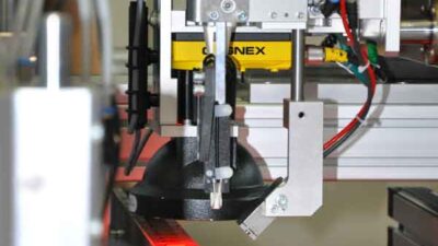 Mondragon Assembly uses a Cognex In-Sight 5100 intelligent vision system to optimize the process of soldering the cross-links between photovoltaic modules. Courtesy: Cognex
