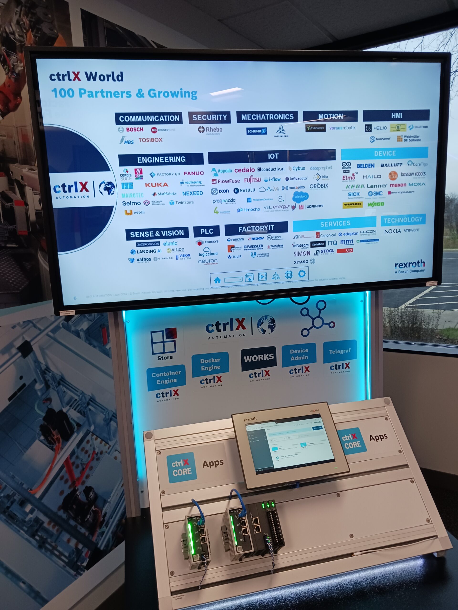 Bosch Rexroth’s ctrlX is shifting toward IT/OT convergence capabilities, part of the partner world of the ctrlX OS Ecosystem, initiated by Bosch Rexroth. Recent additions to Bosch Rexroth’s partner network ctrlX World include Pepperl+Fuchs, ServiceNow and SMC. Courtesy: Mark T. Hoske, Control Engineering